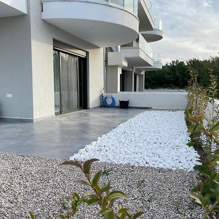 Eugea Apartments Lefkáda Esterno foto